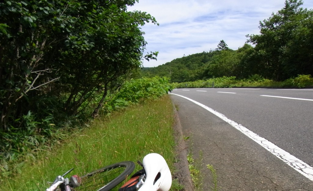 知床峠を自転車で走る