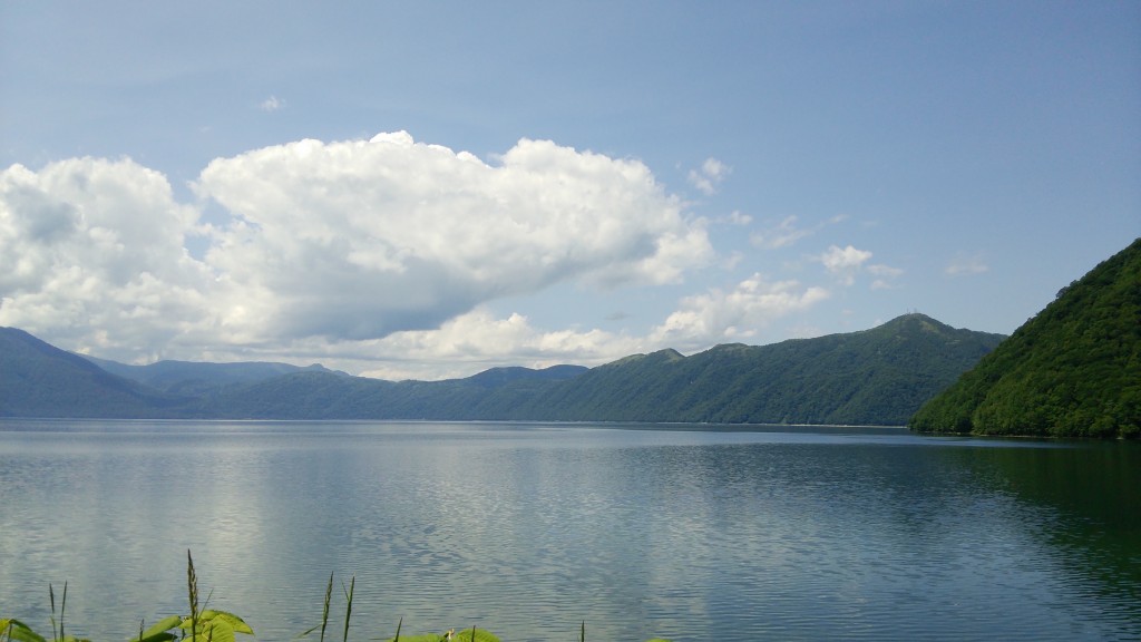 ロードバイクで支笏湖,北海道サイクリング