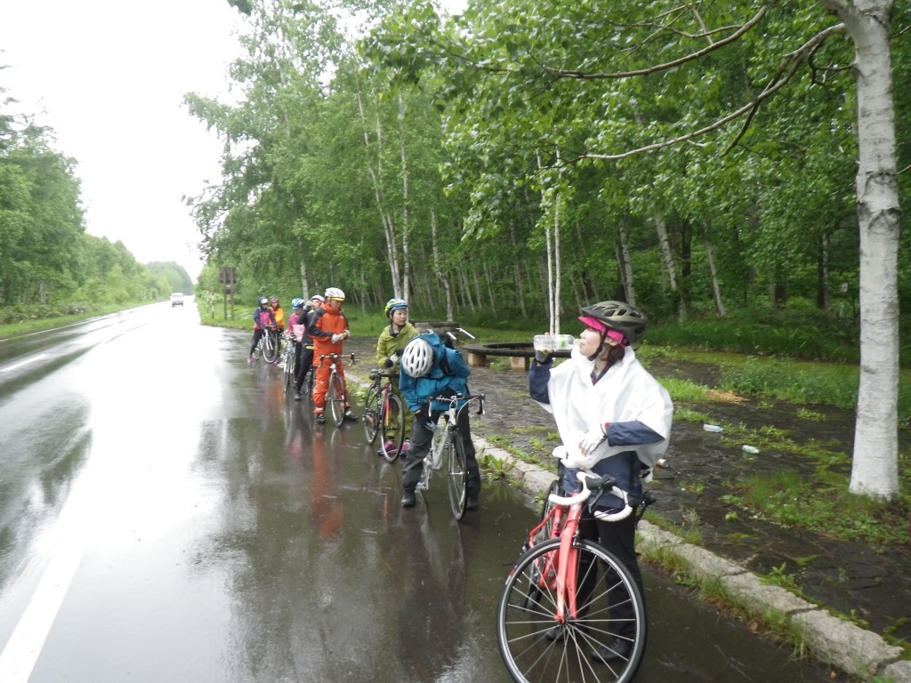 青い池まで自転車で行く