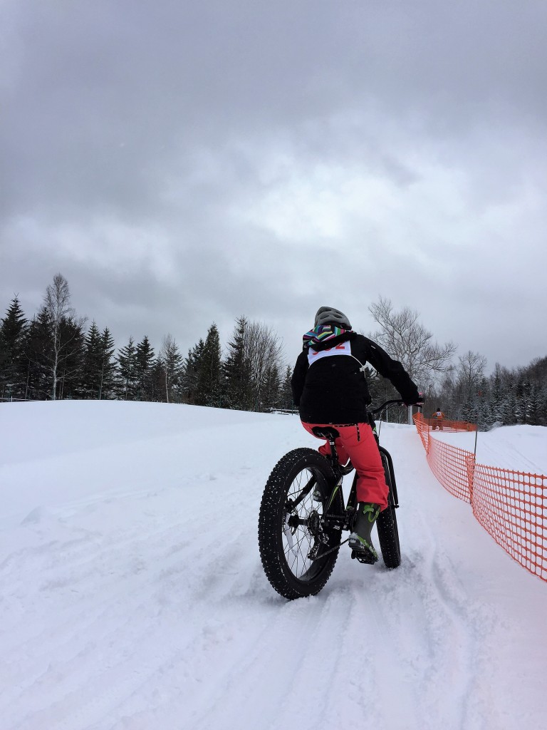 雪上自転車テクニック必要